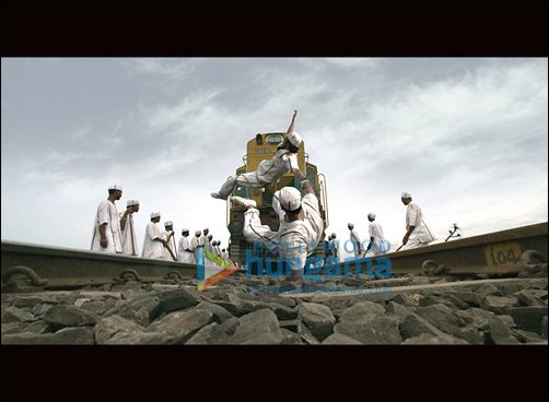 Investigating the VFX of Shootout At Wadala