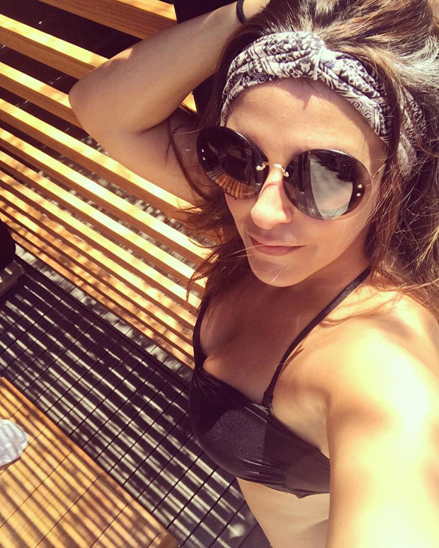  HOT! This bikini selfie of Neha Dhupia is perfect for summer 