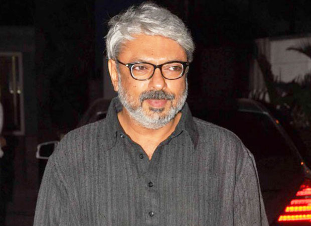  OMG! Sanjay Leela Bhansali’s Padmavati may not release on time and here’s the reason why 
