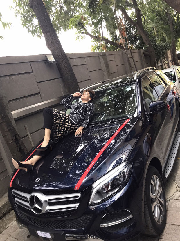  WOW! Taapsee Pannu flaunts her new mean machine and we can’t stop ogling at it 