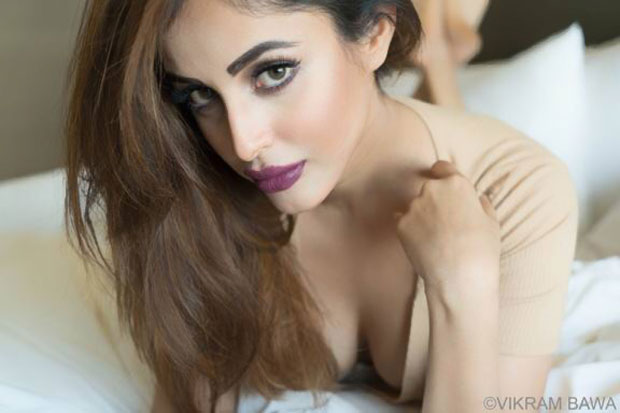  "I am lucky, Bollywood is very receptive towards me" - Priya Banerjee 