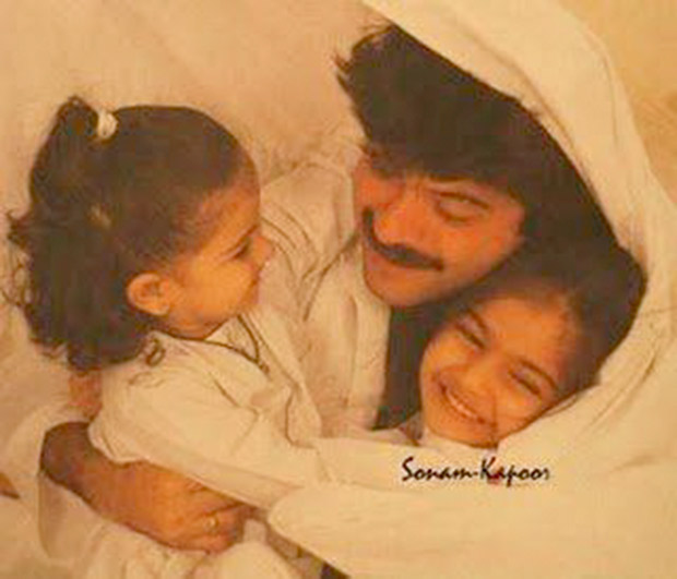 Veeres Kareena Kapoor, Rhea Kapoor and Sonam Kapoor’s UNSEEN childhood pictures will get you all mushy Veeres Kareena Kapoor, Rhea Kapoor and Sonam Kapoor’s UNSEEN childhood pictures will get you all mushy