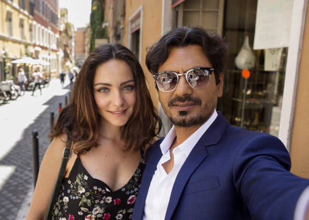 Nawazuddin Siddiqui's recent tweet about a lady has everyone curious ! Nawazuddin Siddiqui's recent tweet about a lady has everyone curious !