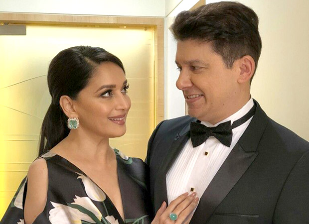 Coincidence much! Madhuri Dixit and hubby Sriram Nene’s debut Marathi production 15th August completes shoot on the same date Coincidence much! Madhuri Dixit and hubby Sriram Nene’s debut Marathi production 15th August completes shoot on the same date