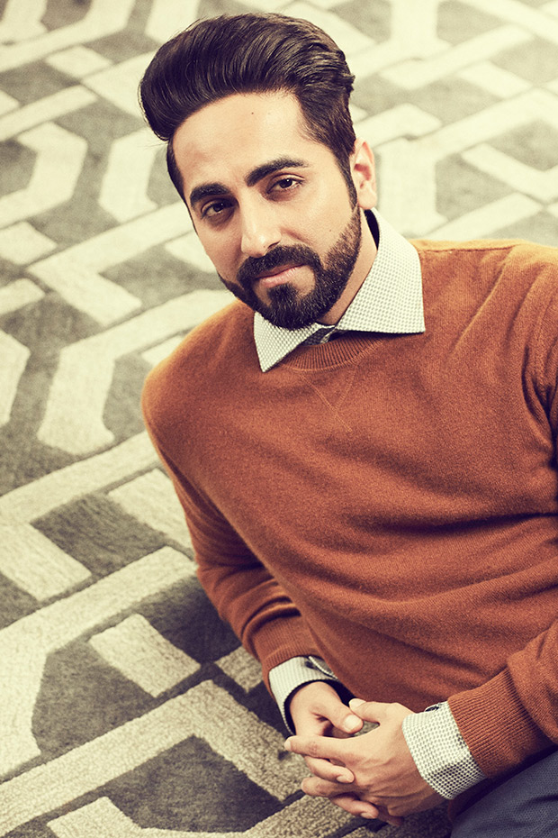 Ayushmann Khuranna stuns family by staying blindfolded at his home for Andha Dhun! Ayushmann Khuranna stuns family by staying blindfolded at his home for Andha Dhun!