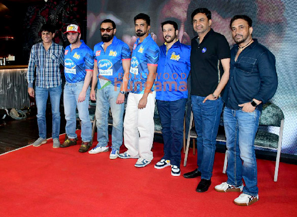Photos: Bobby Deol, Saqib Saleem and others attend the press conference of CCL team Mumbai Heroes