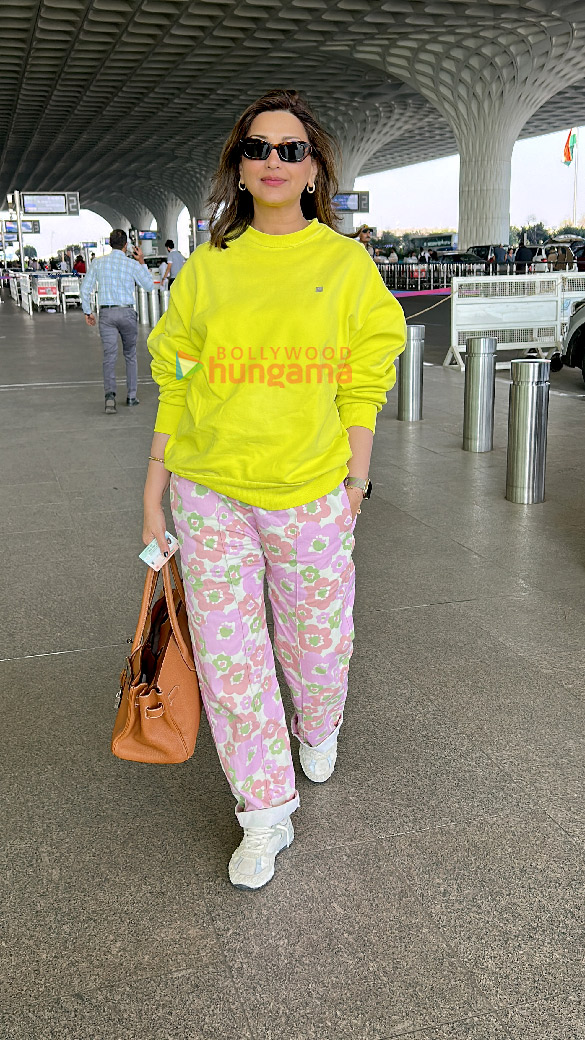 Photos: Alia Bhatt, Pragya Jaiswal, Sonali Bendre and others snapped at the airport