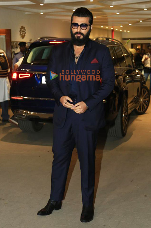 Photos: Celebs attend Mayyank Taandon and Mayuri Soni’s wedding reception