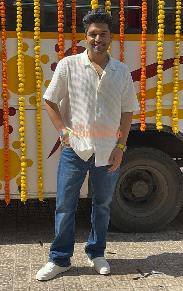 Photos: Guru Randhawa, Saiee Manjrekar and others snapped at Kuch Khattaa Ho Jaay trailer launch