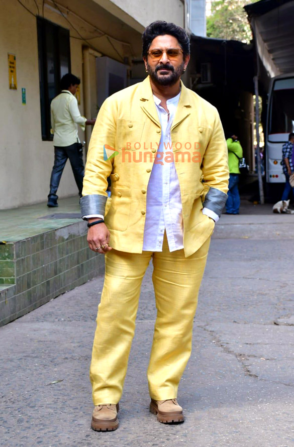 Photos: Guru Randhawa, Saiee Manjrekar and others snapped on the sets of Jhalak Dikhhla Jaa