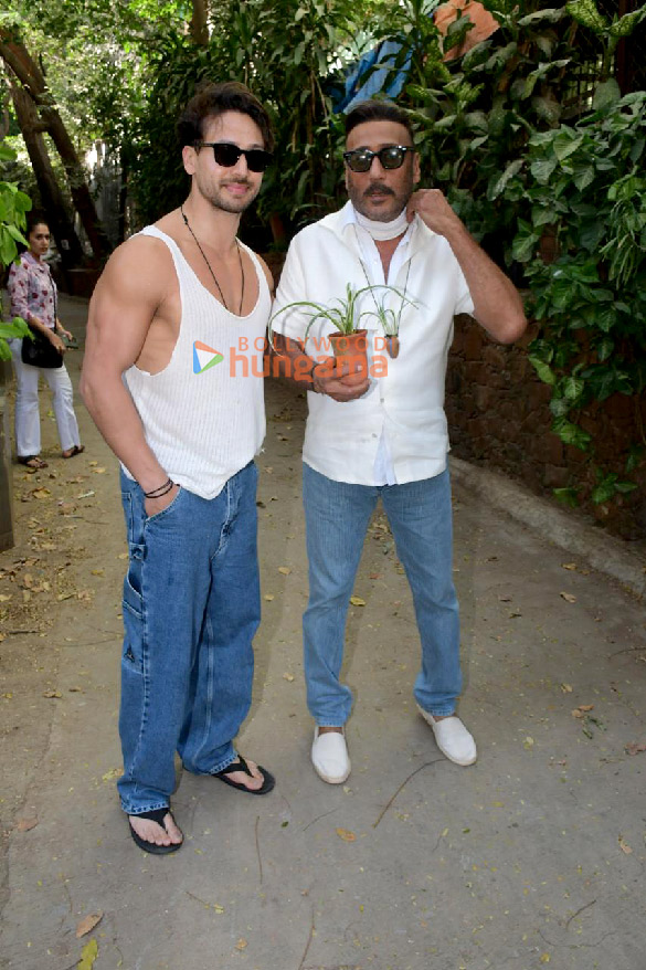 Photos: Jackie Shroff and Tiger Shroff snapped at Krome Studio in Bandra