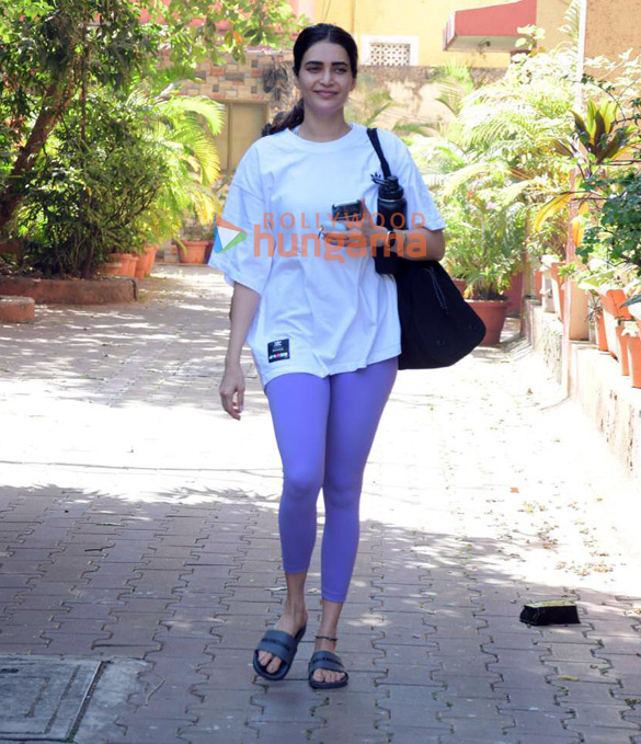 Photos: Karishma Tanna snapped outside Diva Yoga in Bandra