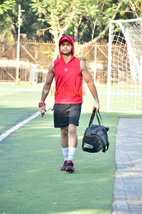 Photos: Kartik Aaryan, Dino Morea and others snapped at all-star FC football match in Juhu
