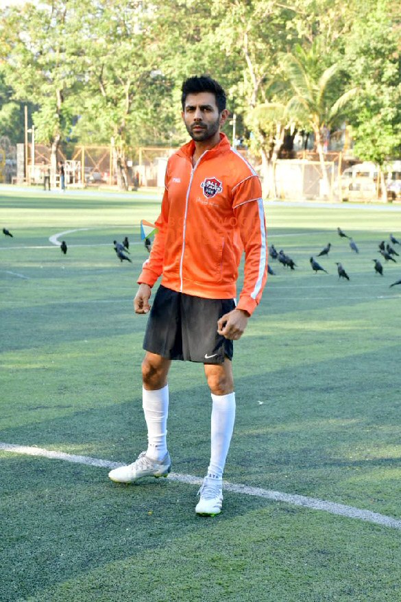 Photos: Kartik Aaryan, Dino Morea and others snapped at all-star FC football match in Juhu