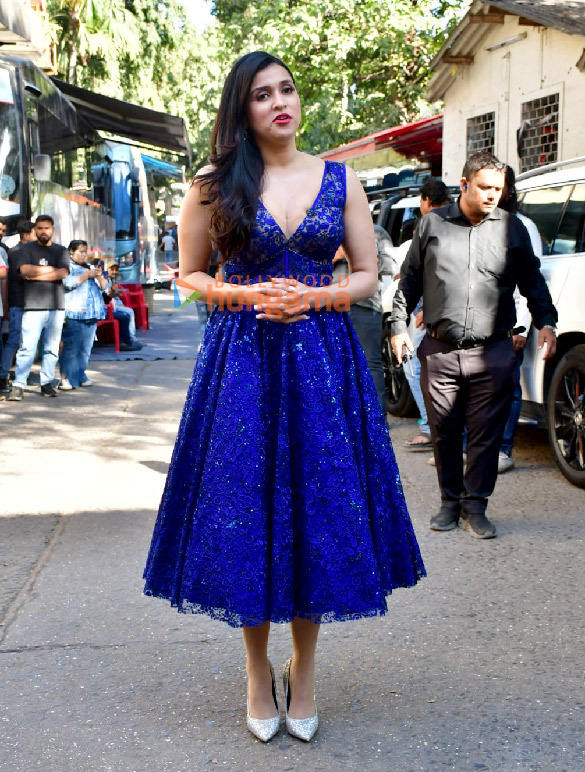 Photos: Madhuri Dixit, Suniel Shetty and Abhishek Kumar snapped on the sets of Dance Deewane