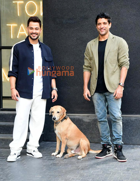 Photos: Farhan Akhtar and Kunal Kemmu snapped promoting their film Madgaon Express