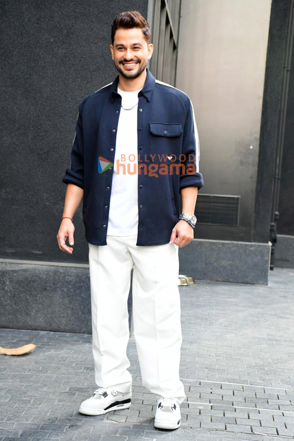 Photos: Farhan Akhtar and Kunal Kemmu snapped promoting their film Madgaon Express