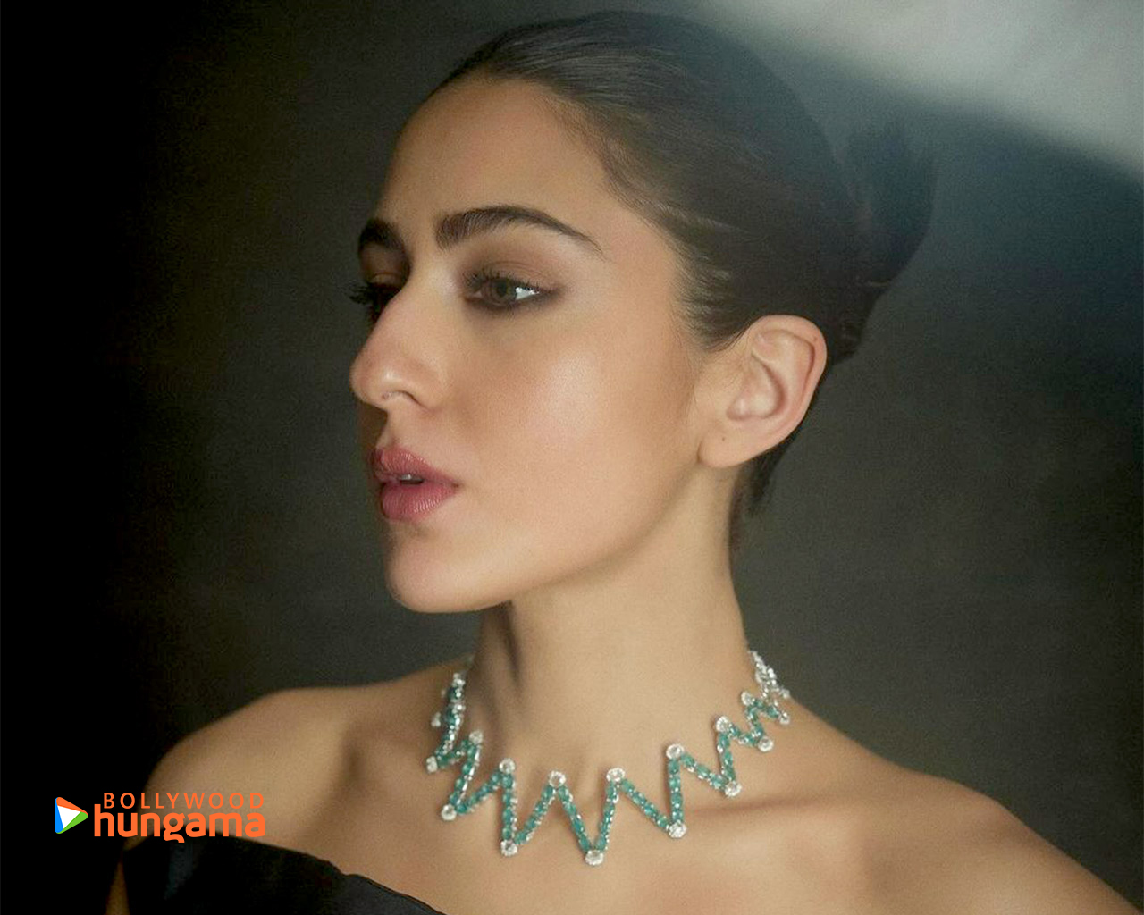 Sara Ali Khan Wallpapers saraalikhan3104 Bollywood Hungama