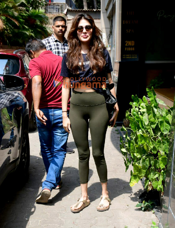 Photos: Rhea Chakraborty snapped outside a clinic in Bandra