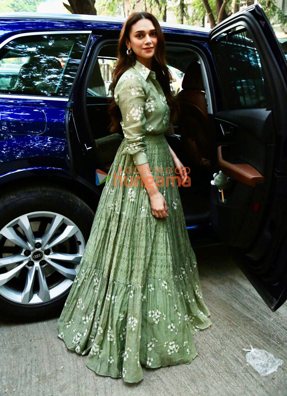 Photos: Aditi Rao Hydari snapped at Gigi restaurant in Bandra