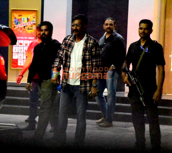 Photos: Ajay Devgn, Suhana Khan and others snapped at Kalina airport