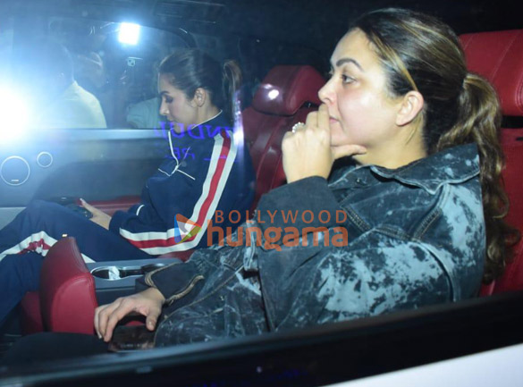 Photos: Chunky Panday, Javed Akthar and others snapped outside Hinduja Hospital in Khar