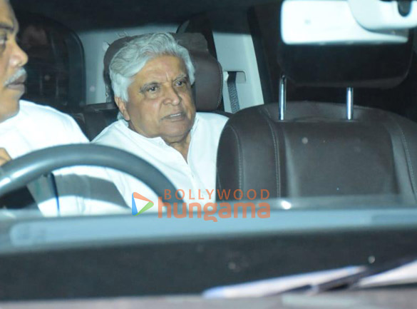 Photos: Chunky Panday, Javed Akthar and others snapped outside Hinduja Hospital in Khar