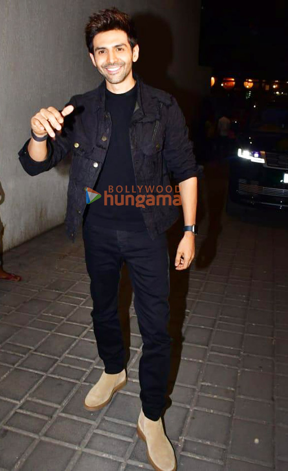 Photos: Kartik Aaryan snapped promoting Chandu Champion