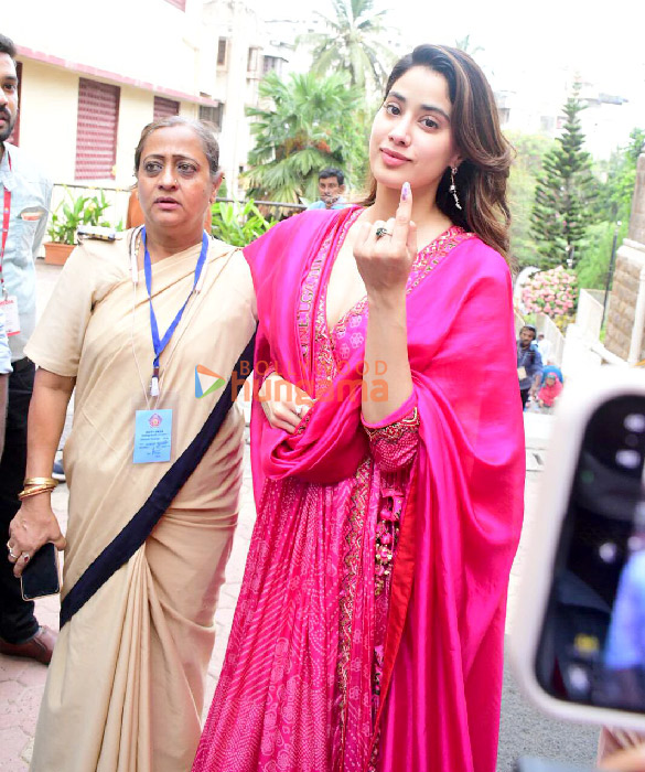 Photos: Lok Sabha Elections 2024: Salman Khan, Shah Rukh Khan, Ranbir Kapoor, Janhvi Kapoor, Farhan Akhtar, Zoya Akhtar among others cast their votes in Mumbai