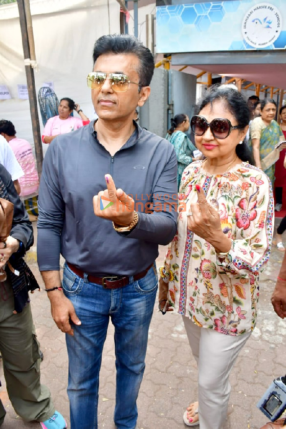Photos: Lok Sabha Elections 2024: Salman Khan, Shah Rukh Khan, Ranbir Kapoor, Janhvi Kapoor, Farhan Akhtar, Zoya Akhtar among others cast their votes in Mumbai