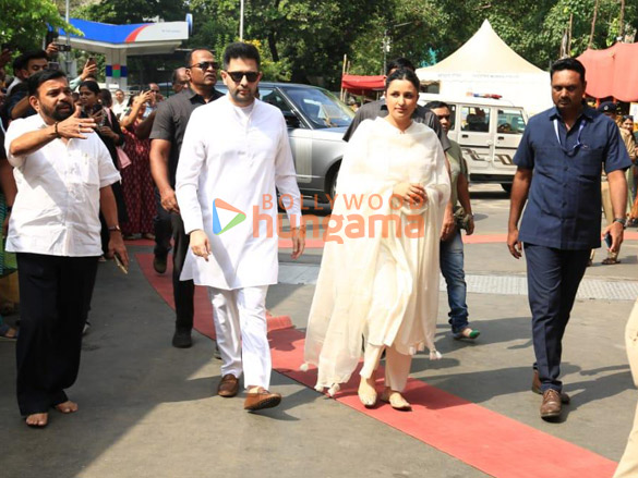 Photos: Parineeti Chopra and Raghav Chadha snapped at Siddhivinayak Temple in Mumbai