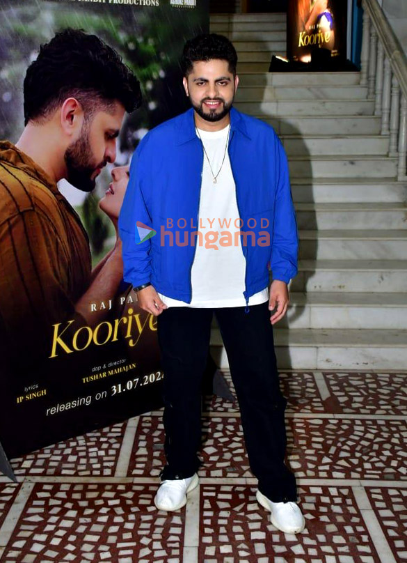 Photos: Aamir Khan snapped Raj Pandit's Kooriye launch and special screening at Iskcon Auditorium, Juhu