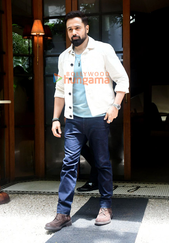 Photos: Emraan Hashmi spotted outside a cafe in Bandra