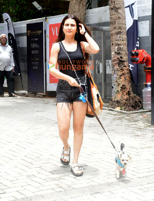 Photos: Fatima Sana Shaikh snapped outside the gym in Santacruz