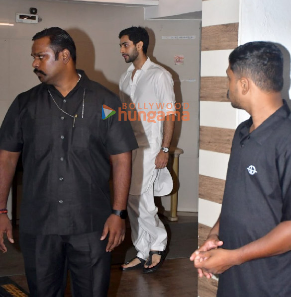Photos: Hrithik Roshan, Kajol, Sania Mirza and others snapped at Farah Khan's residence