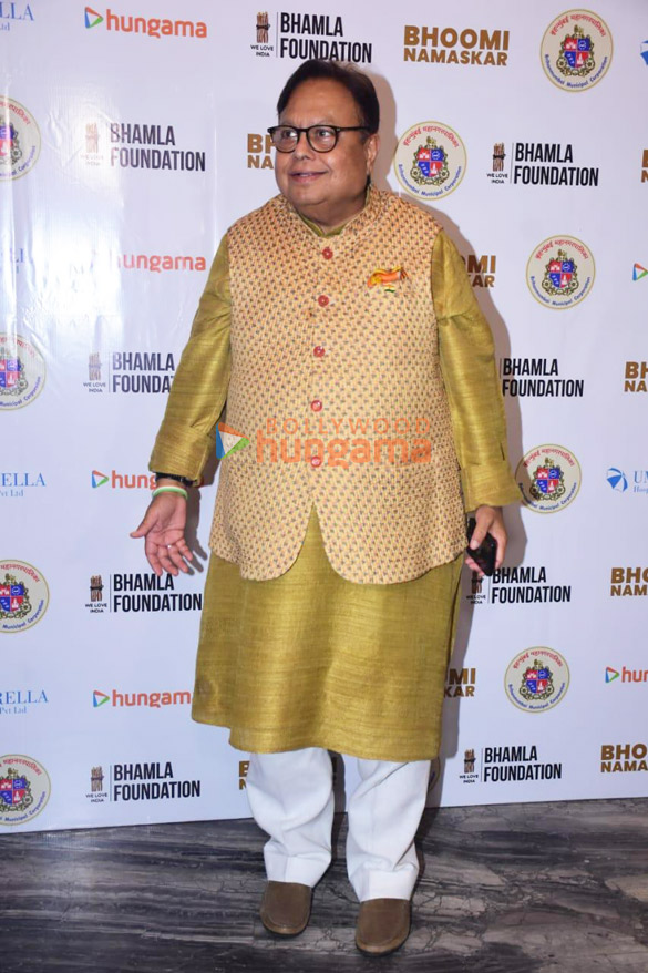 Photos: Jackie Shroff, Jeetendra and others snapped at Bhamla Foundation's Bhoomi Namaskar event