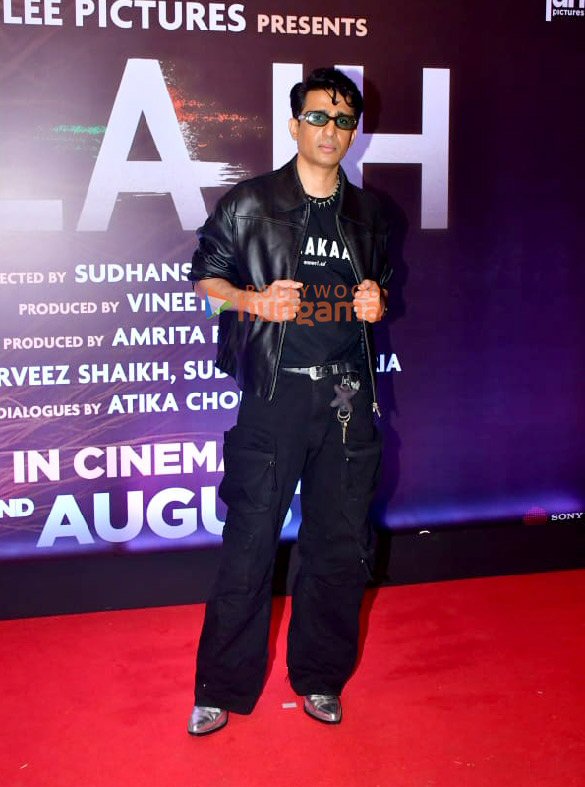 Photos: Janhvi Kapoor, Gulshan Devaiah, Roshan Mathew snapped at the trailer launch of their film Ulajh