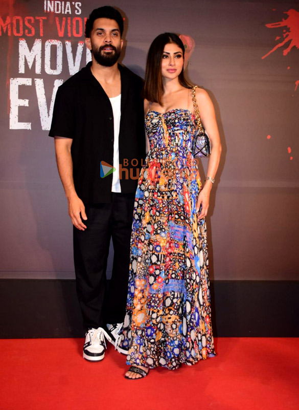 Photos: Ananya Panday, Varun Dhawan, Karan Johar and others grace the premiere of Kill