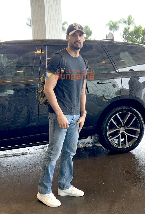 Photos: Katrina Kaif, Neha Dhupia, Athiya Shetty and others snapped at the airport