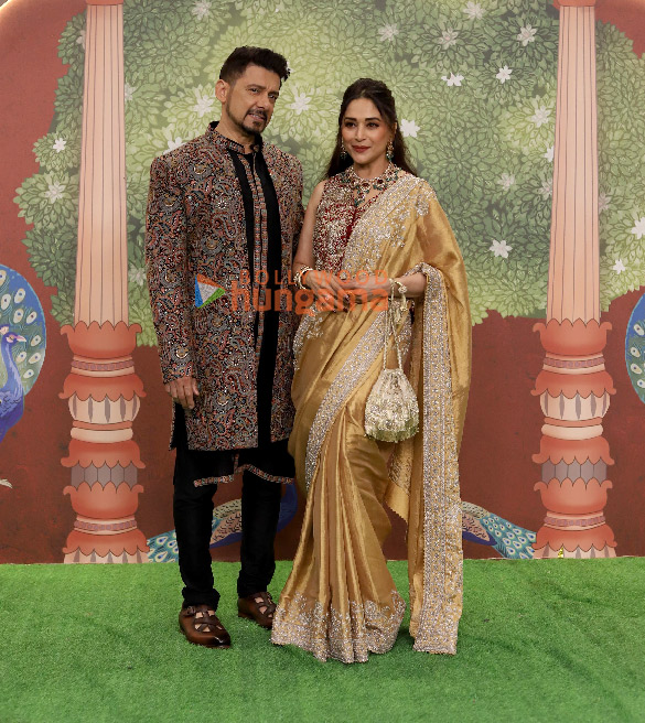 Photos: Salman Khan, Shah Rukh Khan, Sara Ali Khan and others attend the Shubh Aashirwad ceremony at Anant Ambani and Radhika Merchant