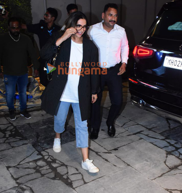 Photos: Ranveer Singh and Deepika Padukone snapped at PVR, Juhu