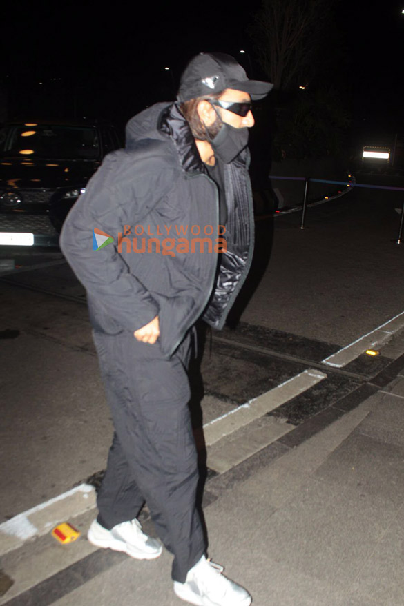 Photos: Vicky Kaushal, Ananya Panday, Ranveer Singh and Natasa Stankovic snapped at the airport