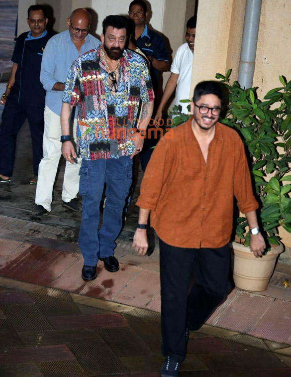 Photos: Sanjay Dutt snapped in Bandra