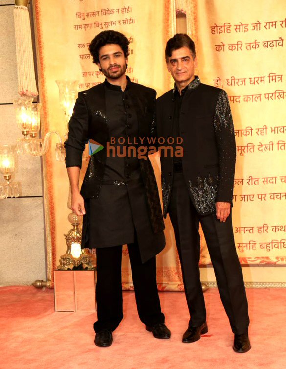 Photos: Tiger Shroff, Tamannaah Bhatia, Sunny Deol and others attend Anant Ambani and Radhika Merchant's wedding reception