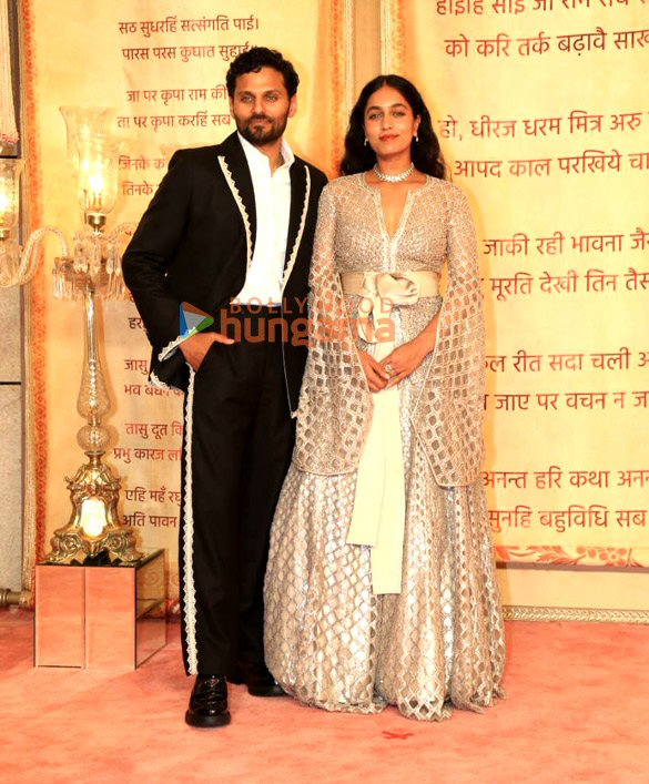 Photos: Tiger Shroff, Tamannaah Bhatia, Sunny Deol and others attend Anant Ambani and Radhika Merchant's wedding reception