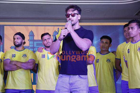 Photos: Tiger Shroff snapped at Mumbay Football Club launch