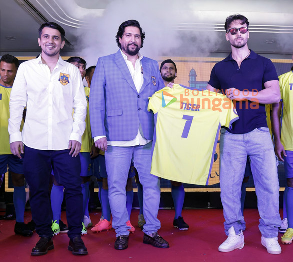 Photos: Tiger Shroff snapped at Mumbay Football Club launch