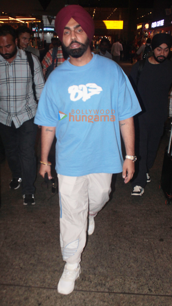 Photos: Vicky Kaushal and Ammy Virk snapped at the airport