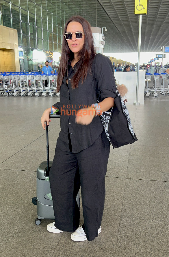 Photos: Kiara Advani, Zahrah S Khan, Radhika Madan and others snapped at the airport