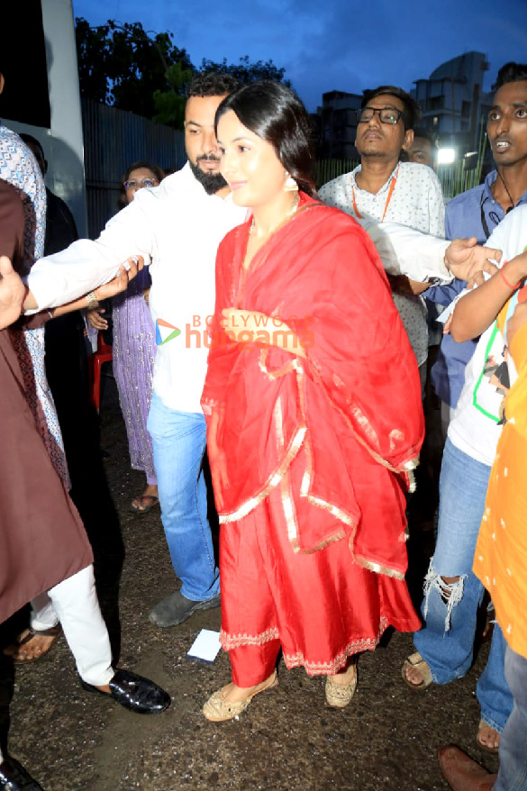 Photos: Shehnaaz Gill and Dhvani Bhanushali along with her father Vinod Bhanushali attend the Dahi Handi celebrations in Ghatkopar